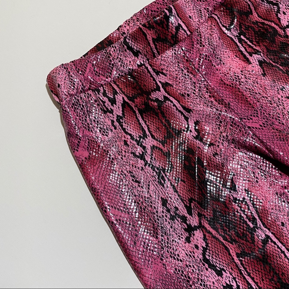 Sexy Shiny Pink Snake Reptile Print Leggings - Picture 3 of 7
